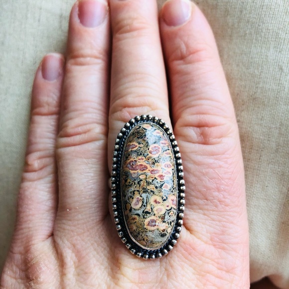 Set of 6 jasper and tiger jasper rings. - Picture 6 of 11